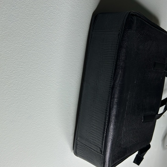 Francesco Biasia Black Leather Handbag - Picture 7 of 14